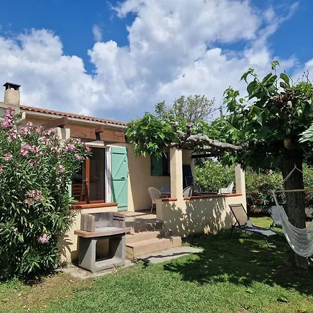 Holiday home Maison De 3 A A 100 M De La Plage Avec Terrasse Et Wifi *